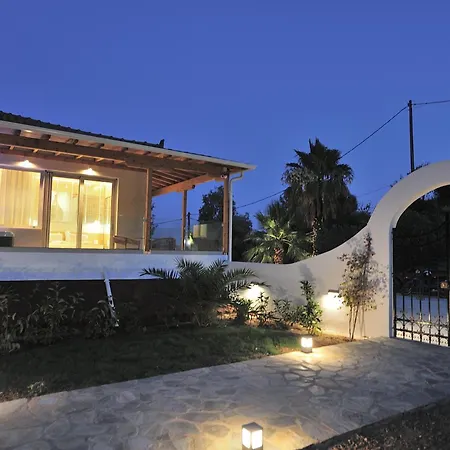 Salty Wave Hotel Skiathos