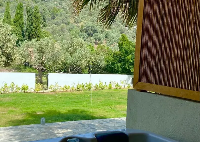 Hotel Salty Wave Skiathos