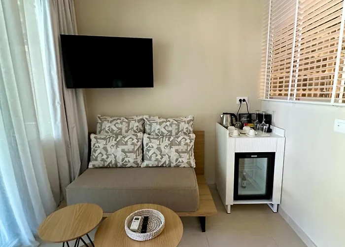 Hotel Salty Wave Skiathos Town